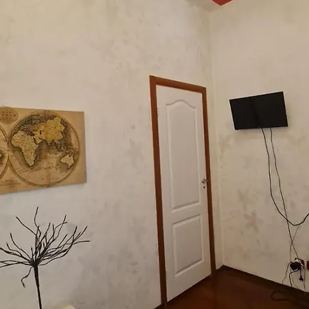 шолом алейхема 8 アパート